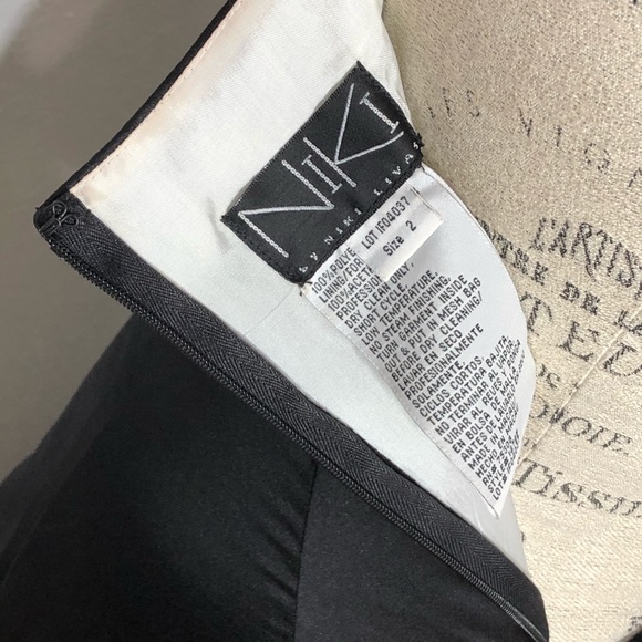 Niki by Niki Livas, Two-Tone, A-line Gown - Picture 5 of 9